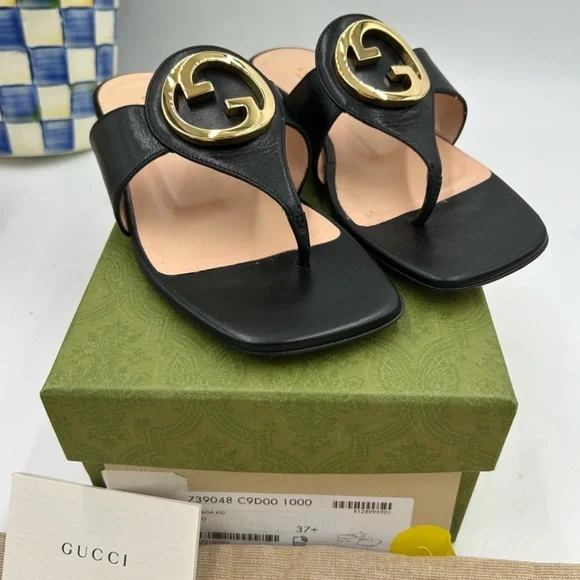 Women’s Gucci, blonde GG leather thong Sandals size 37.5 made in Italy - Picture 3 of 11